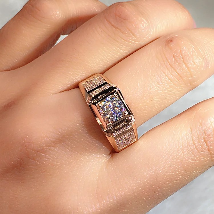 14KT Rose Gold Hearty Sparkle Finger Ring