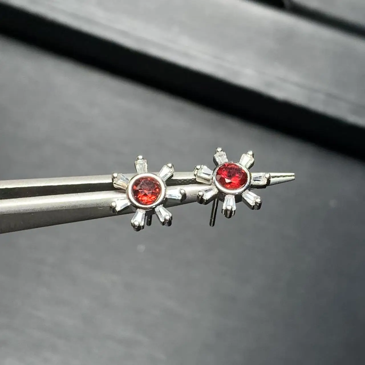 Natural Garnet Stud Earrings for women Jewelry Gift Prevent allergy gem jewelry Genuine Red Stone