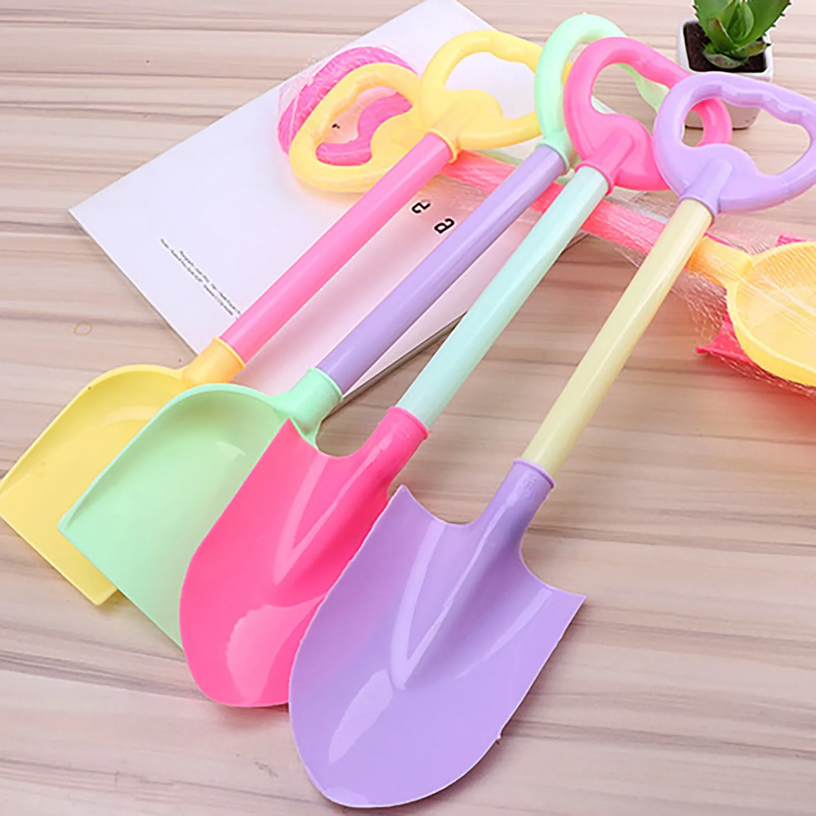 Plastic Children's Shovel Plastic Beach Shovel Toy Sand Children's