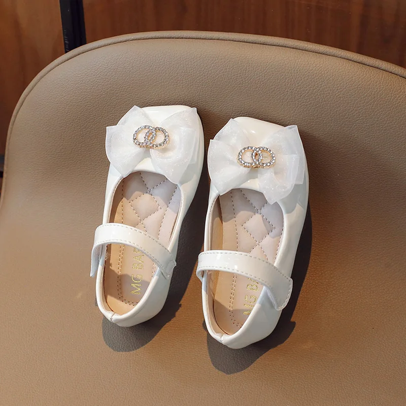 Korean Version of Square Head Sweet Flower Girl Princess Big Red Children Small Shoes New Single Shoes
