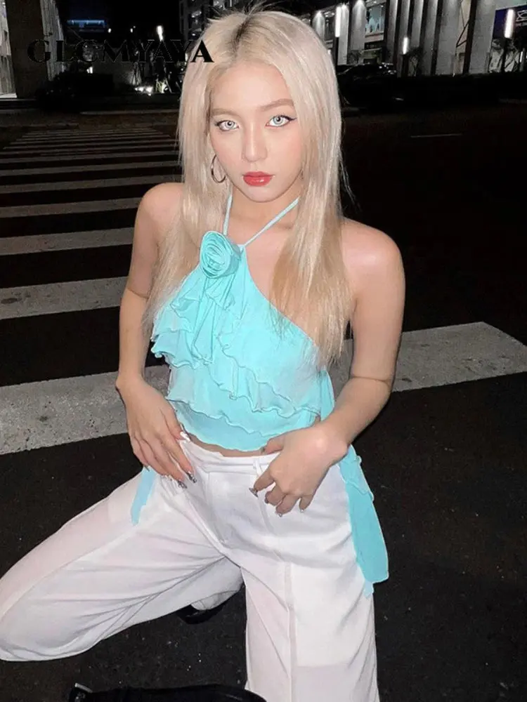 

Женская Асимметричная футболка с воланом и лямкой на шее