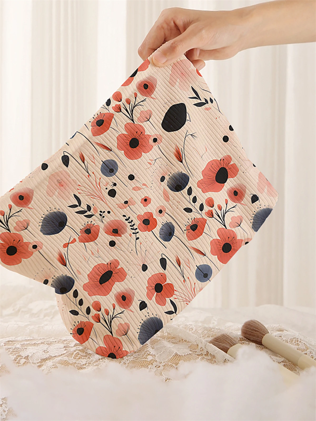 1 floral patterned corduroy makeup bag, lightweight zipper makeup storage box, multifunctional bag with lining