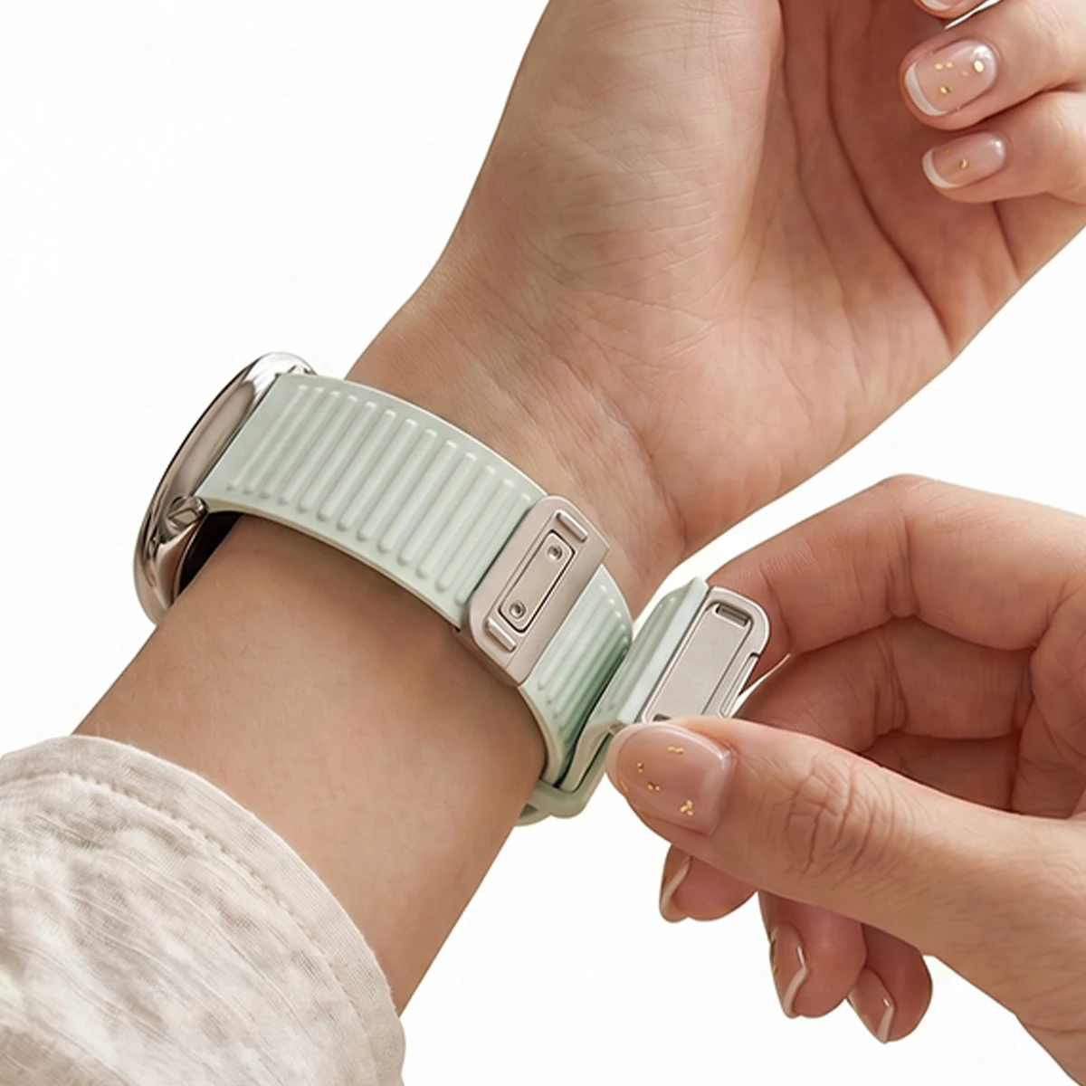 Silicone Magnetic Band – Versatile 20mm 22mm Loop Strap Bracelet