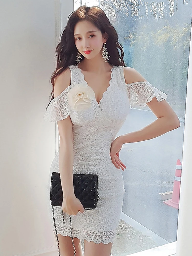 

Новое Элегантное красивое мини-платье белого цвета для женщин, Сексуальное Кружевное облегающее короткое платье с цветочным узором и крючком, женское платье для ночного клуба на день рождения
