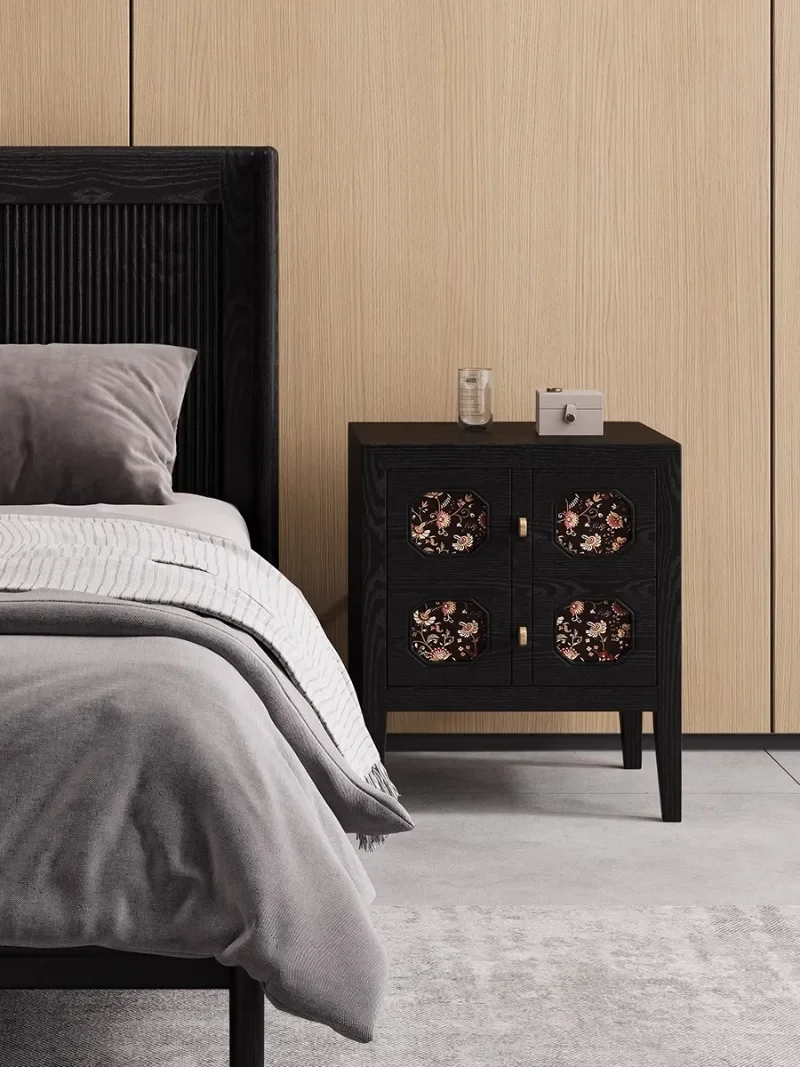 

French Retro Luxury Wood Drawers Bedside Table Storage Living Room Home Minimalist Nightstands Mesitas De Noche Furniture Men