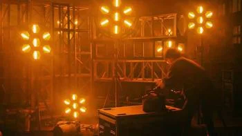 Рисунок 6 - Декор Бар DJ клуб сцены DMX 7*100W