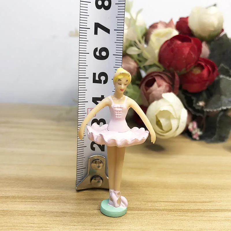 Music Box DIY Ballerina with Three Rotating Magnets with Flexible Rotating Shaft Birthday Gifts Women Music Home Decor Carousel Music Box