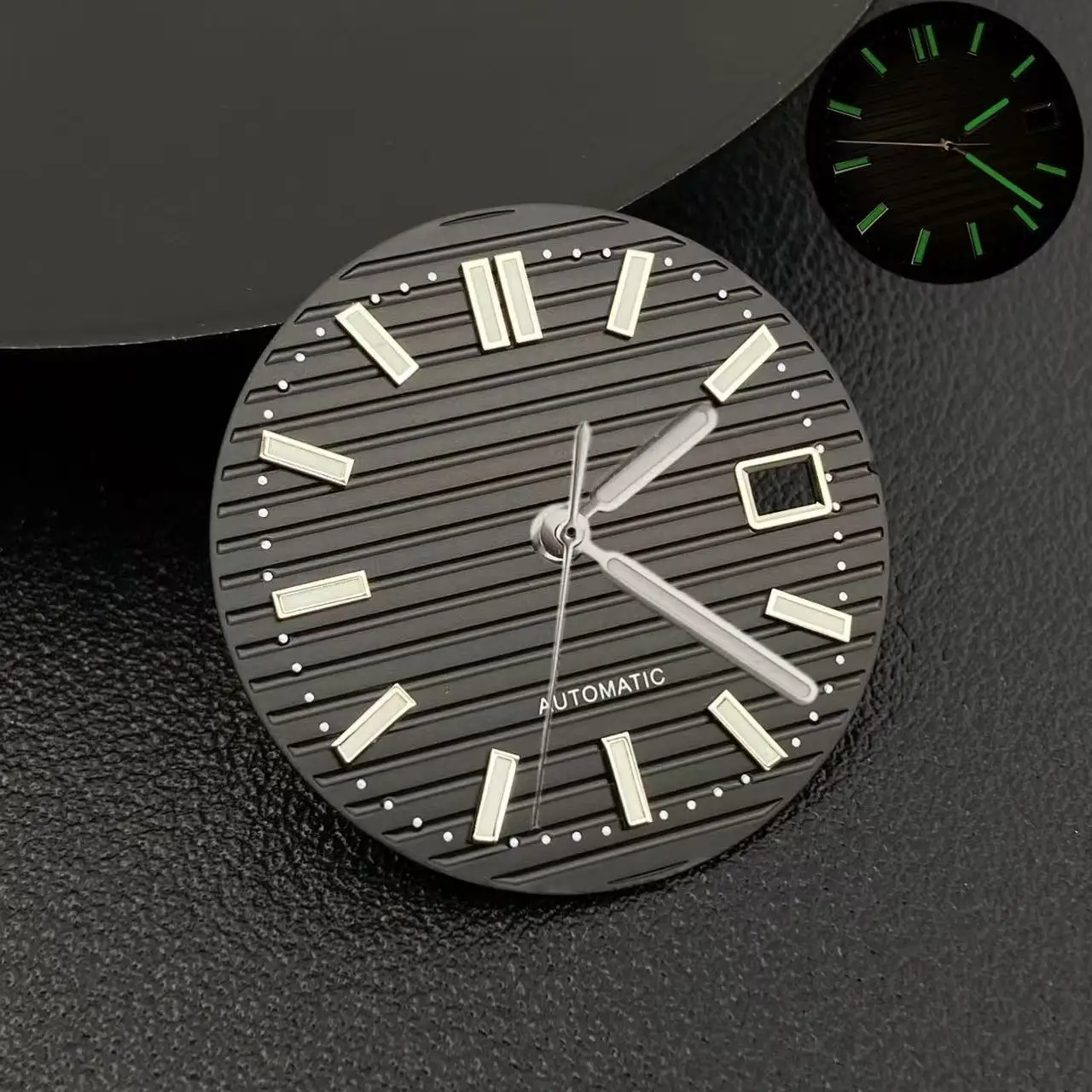 High-Quality 30.2mm Green Luminous Watch Dial with Nautilus Design