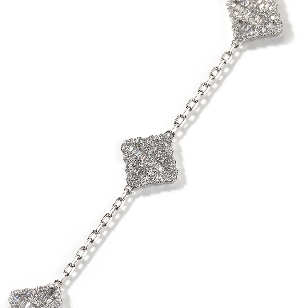 Uwin Four Leaf Clover Bracelet Baguetter CZ Iced Out Luxury Bling Bangles Jewelry Women Accessories For Gift