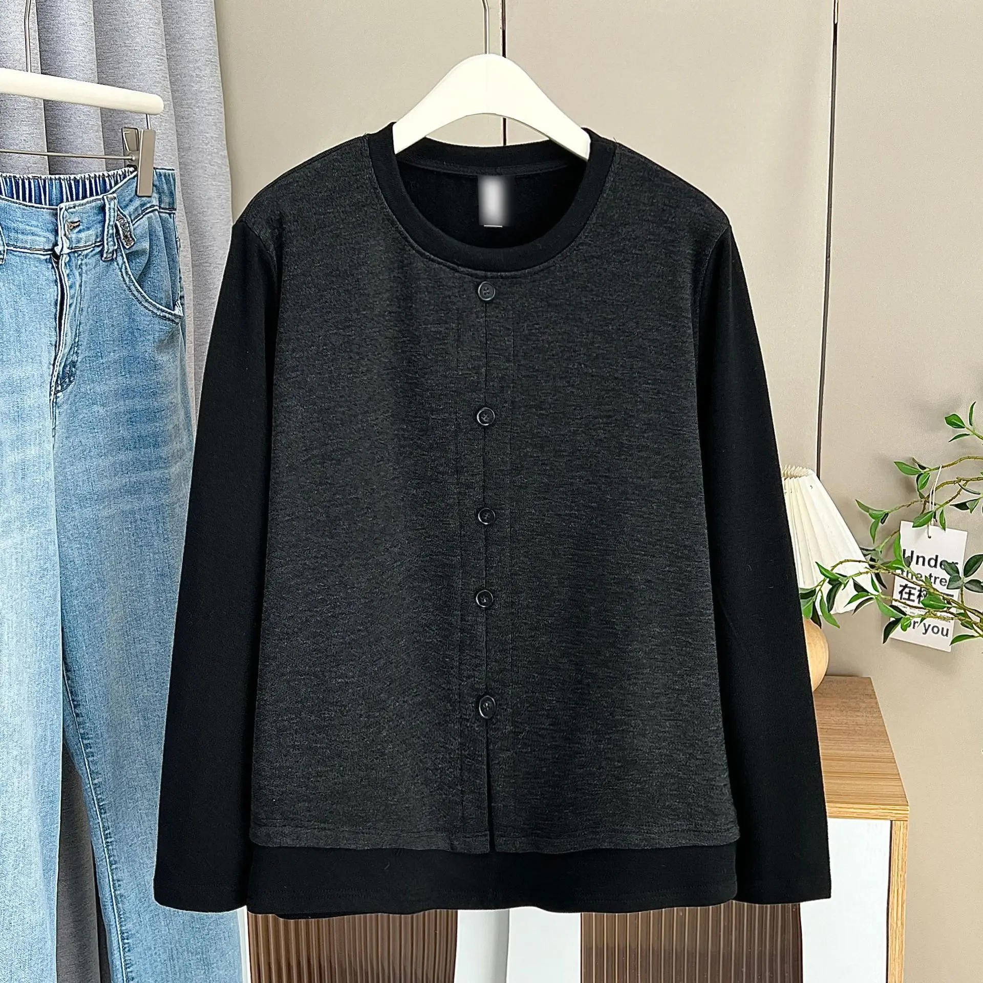 XXXXL Fashion Plus Size Woman Clothing T-Shirt Fake Two Pieces Fleece Warm Long Sleeve Autumn Winter Round Neck Inside Tops 2521