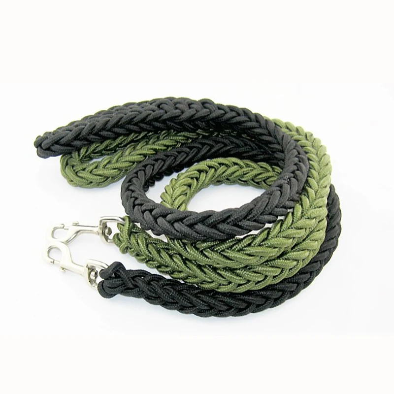 Peitoral e trela em nylon para cães grandes para caminhada_voghion.com