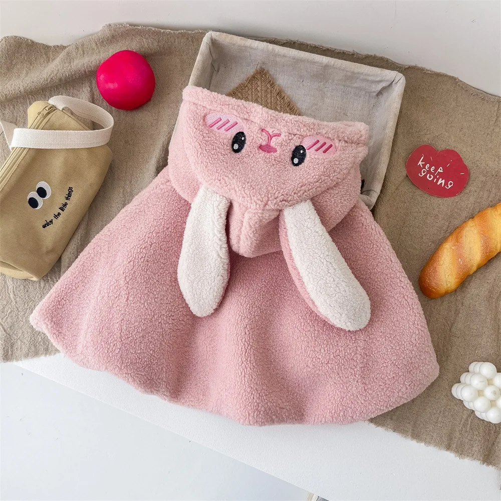Infant and Toddler Cloak Autumn and Winter Outing Thick Fleece Coat Baby Boys Girls Cute Cartoon Animal Shawl