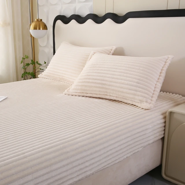 Drap-housse en peluche rayé de couleur pure, protection de matelas complet/double/Queen/King, pour chambre à coucher, appartement, universel, doux, confortable, chaud, respirant et lavable en machine, 1 pièce 2