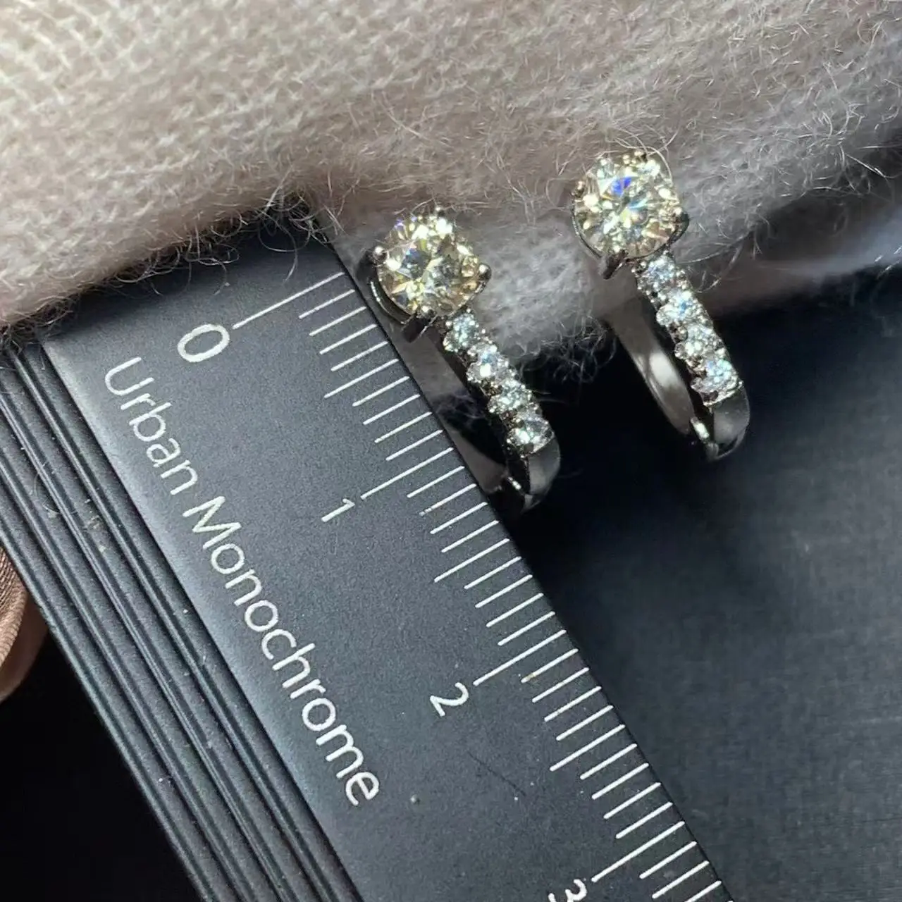 Moissanite Diamo Stud Earrings For Women COPPER Vintage Femme Gift Prevent Allergy Fine Jewelry Stone