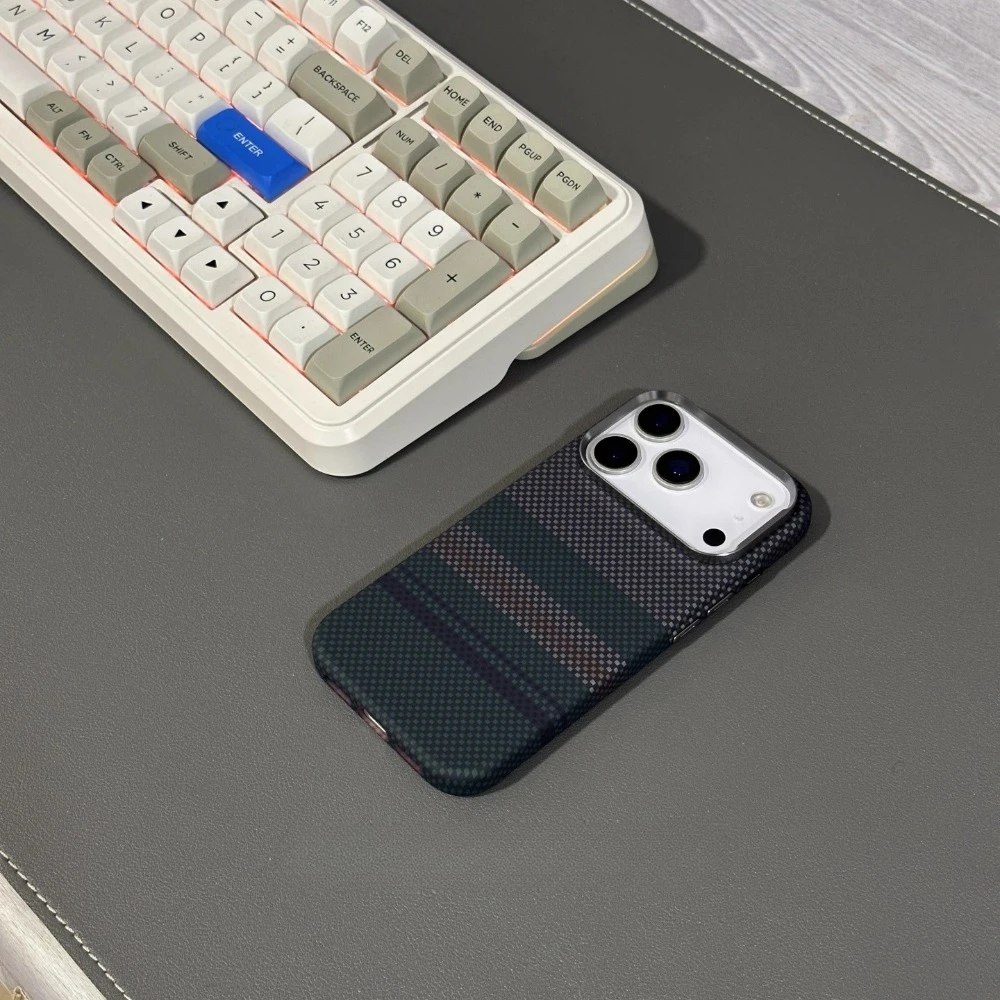 Korean Style Magnetic Carbon Fiber Texture Phone Case with Camera Lens Protection