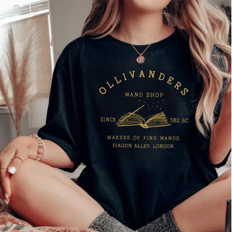 

Женская футболка Ollivanders Wand Shop, Футболка Harajuku Wizard Book Shop, женская одежда, футболка с коротким рукавом Y2k, модная футболка