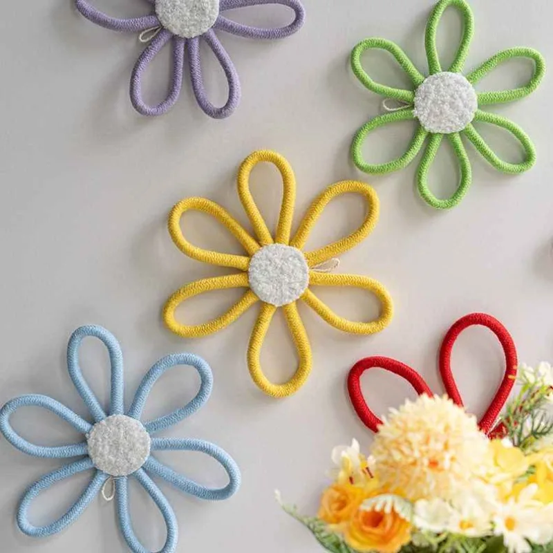 Bohemian Daisy Floral Wall Art: Handmade Woven Hanging Decor Perfect for Nursery Bathroom Home Office Dorm Room Enhancement