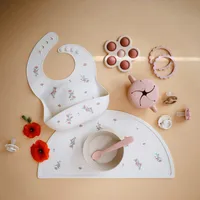 1PCS Baby Bibs Baby Flower Plate Animal Print Children's Bibs Girls Boys Adjustable Soft Silicone Bibs Baby Feeding Supplies 1