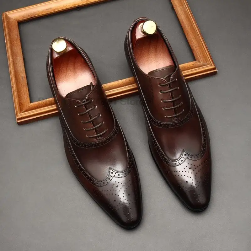 

Luxury Men Oxford Shoes Genuine Leather Classic Style Dress Black Brown Shoes Coffee Bullock Lace Up Pointed Toe Formal Shoe Men