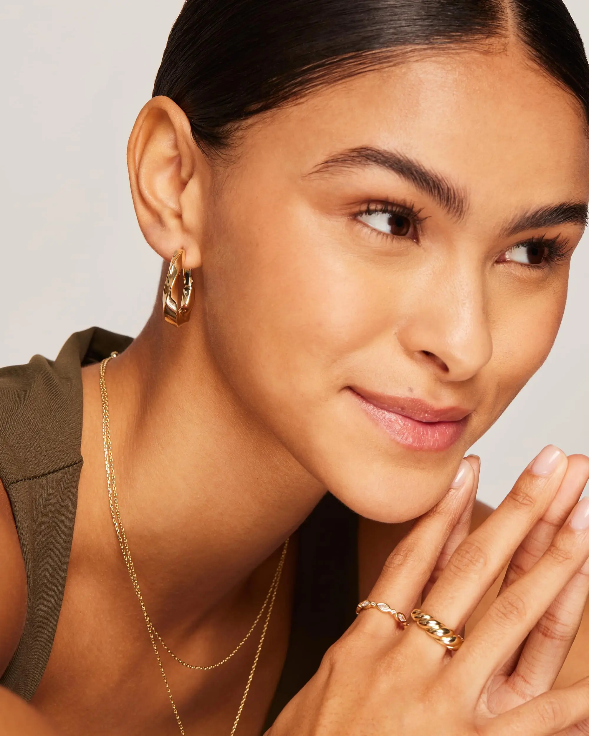 Shevalu Women Geometry Design Hoops Earrings High Quality 14K Gold Plated 925 Sterling Silver Post Chunky Twisted Huggie Earring 3