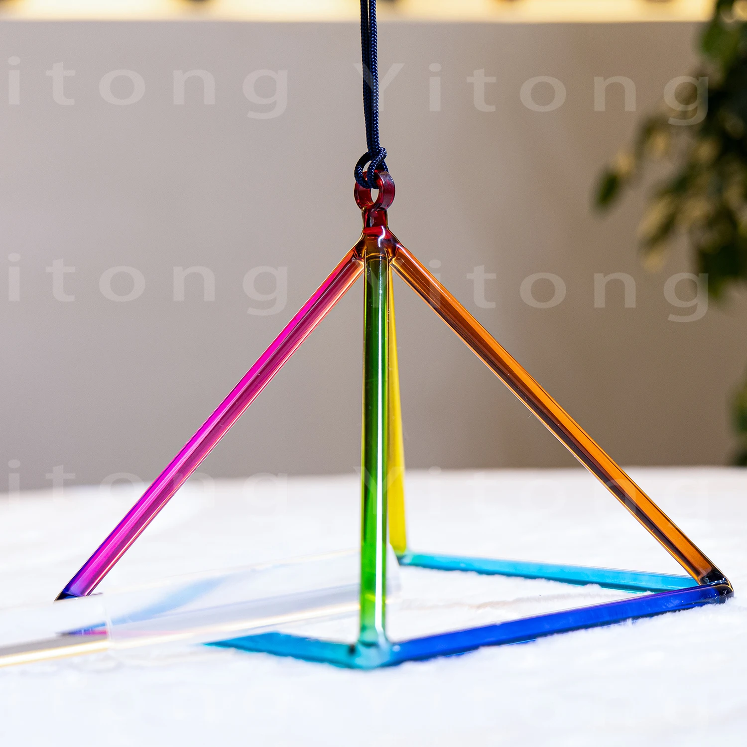 水晶 クリスタル シンギング ピラミッド ヨガ 瞑想 ピラティス 睡眠 健康 白 クォーツクリスタルシンギングピラミッド、ヨガ瞑想、サウンド