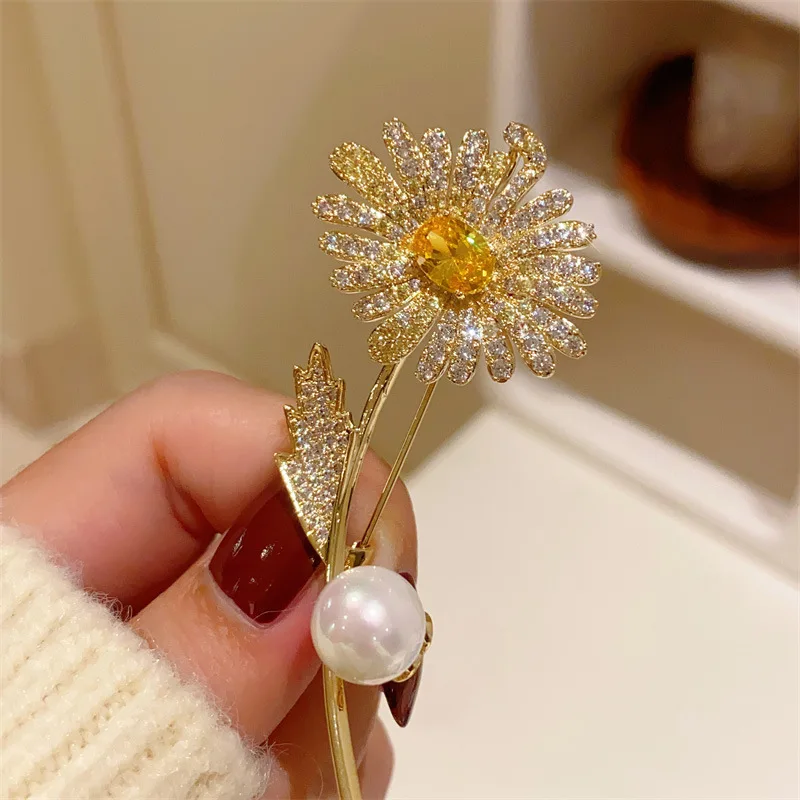 Imitation Pearl Brooches For Women Girl Gold Color Fashion