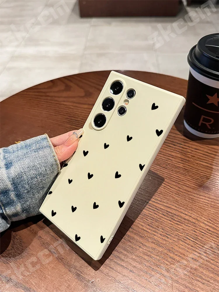 Elegant Black Heart Silicone Phone Case - Timeless Love Style