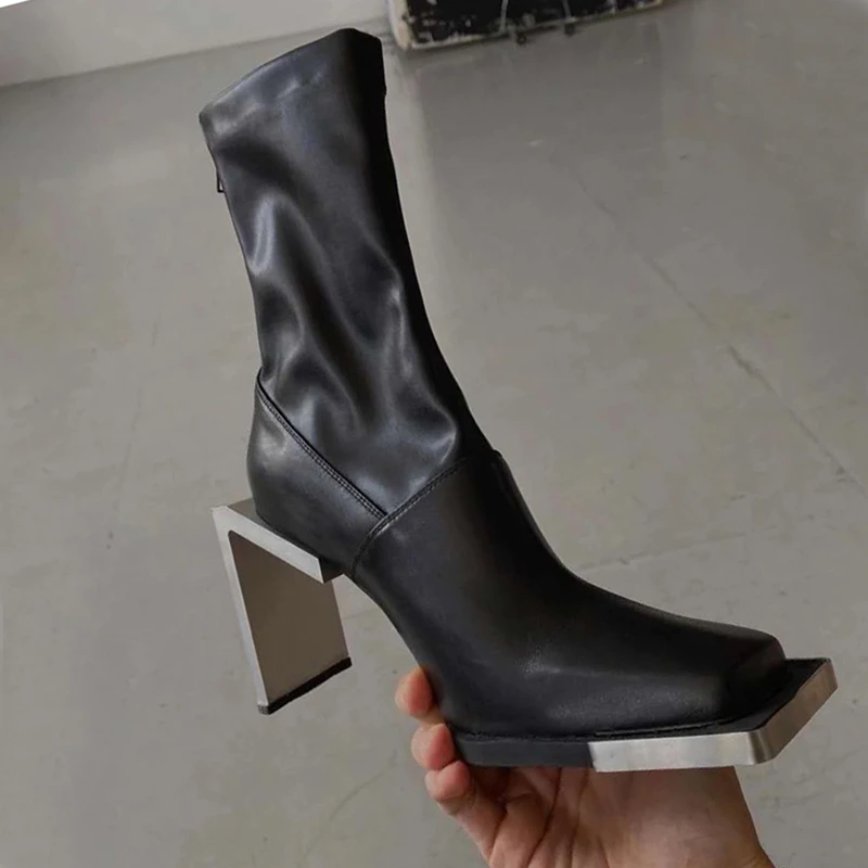 

2024 New Internet Celebrity High Heels, Back Zipper, Square Toe, Square Heel, Irregular Heel, Trendy Martin Boots for Women