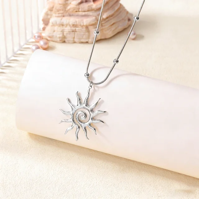 Collier géométrique en acier inoxydable pour femmes, pendentif tournesol, chaîne de clavicule, accessoires de bijoux esthétiques