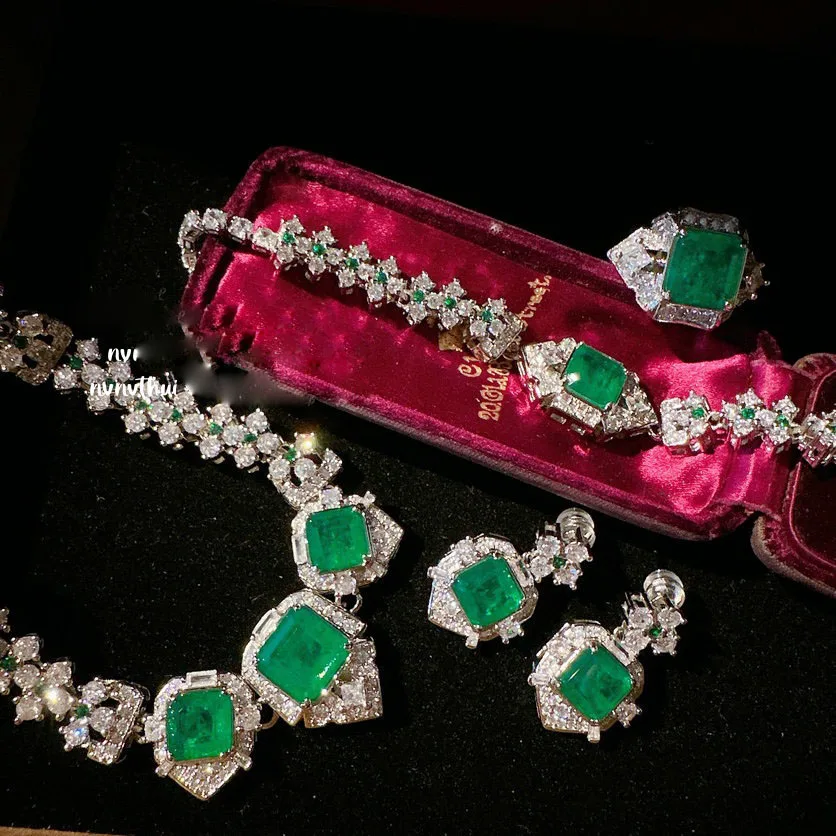 2023 Women Colombian caviar emerald necklace plated 18K gold pala peacock green ear of wheat zircon bracelet 2