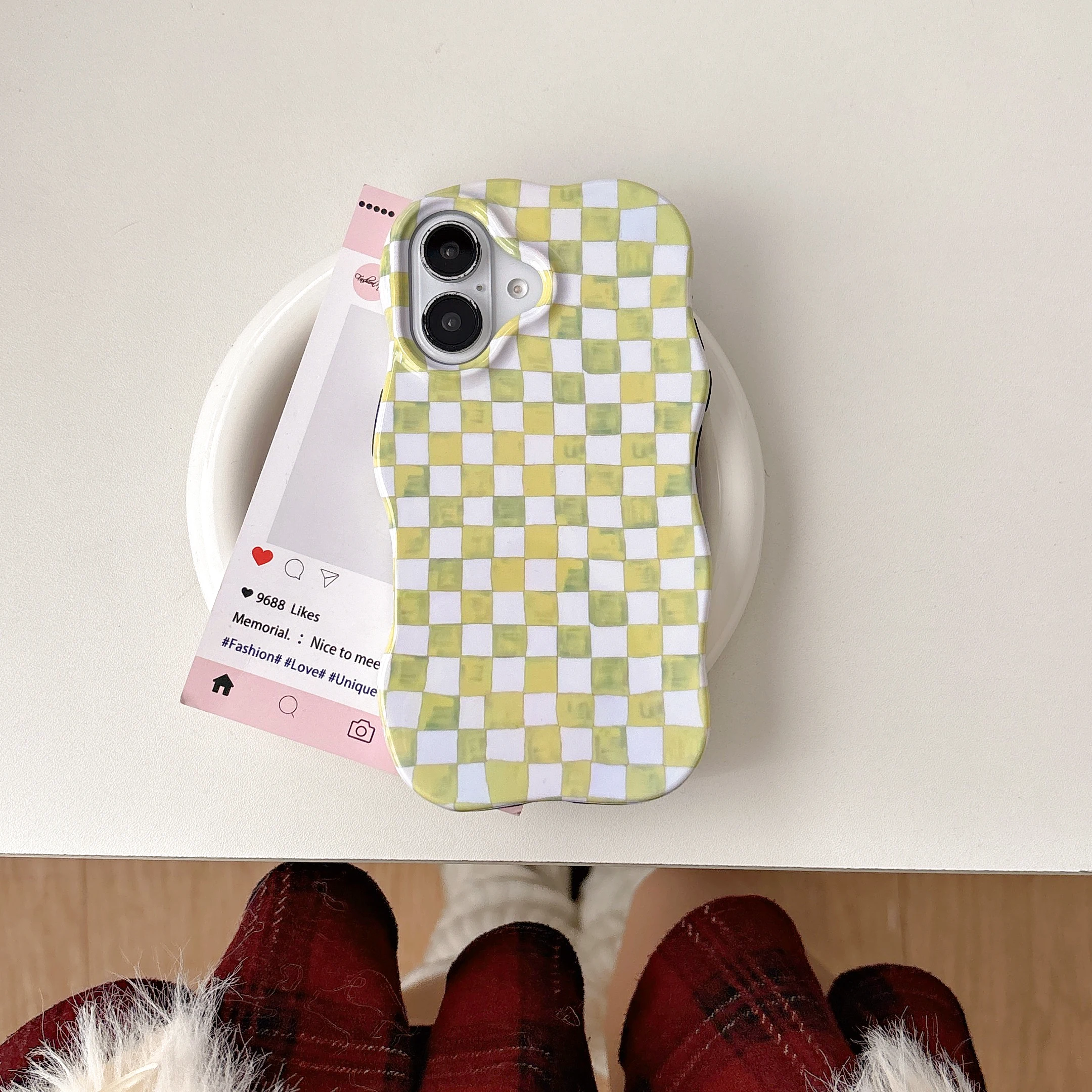 Grid Glossy 2-in-1 TPU+PC Phone Case with Wave Edges and Comfortable Touch - Hard Slim Back Cover Shell