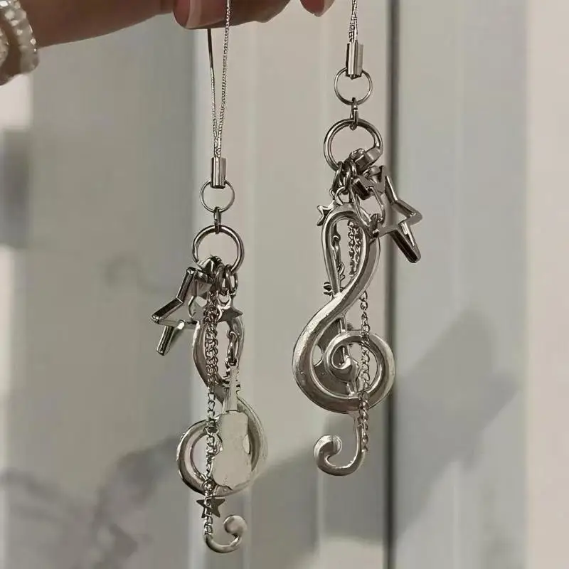 Trendiger Y2K Musiknoten-Rucksackanhänger Kreative Gitarren-Musikelement-Schlüsselanhänger Damen-Taschenornamente Schmuckgeschenk – Detail 3