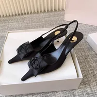 Sandales élégantes à talons hauts pour femmes européennes et américaines, sexy, pour fêtes et mariages, avec fleurs et découpe arrière, à bout pointu, très tendance 4