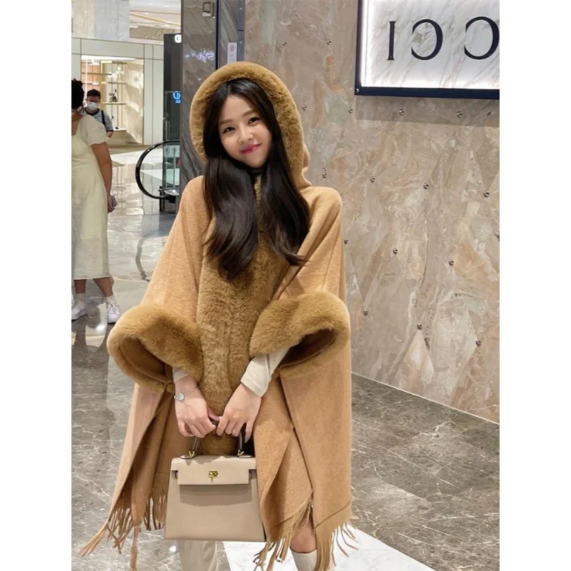

Cape and Shawl Versatile and Loose Fitting for Women's Autumn and Winter Coats. Women's 2023 New Hooded Coat with Thick Cloak