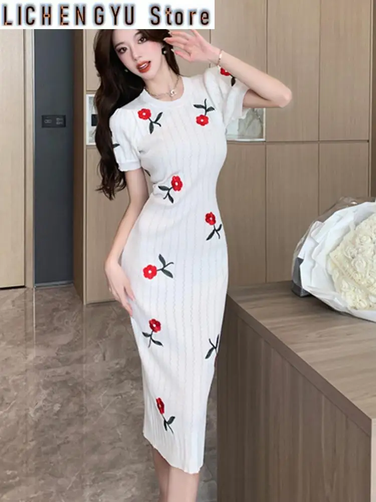 

Fashion Temperament Embroidered Rose Knitted Dress For Women Runway Designer French Puff Sleeve Summer Dresses