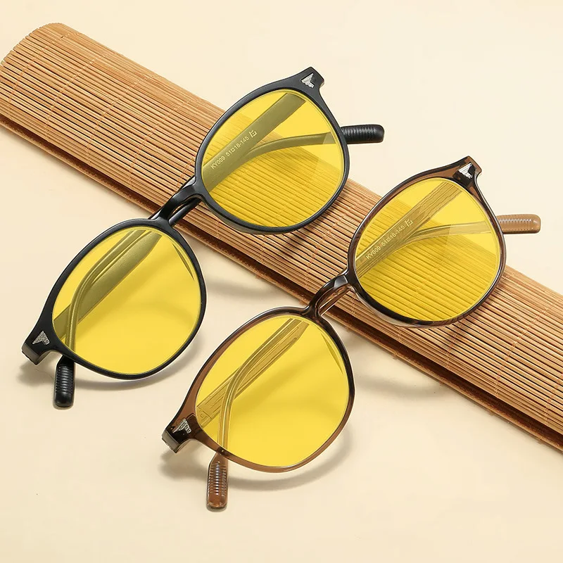 Retro Round Night Vision Protective Sunglasses with Large Frame and Yellow Lens