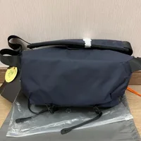 Sac bandoulière fonctionnel pour appareil photo Luxury Venture Sling 10L, unisexe, pour sports de plein air, sac de poitrine léger, sac de voyage et de fitness. 2