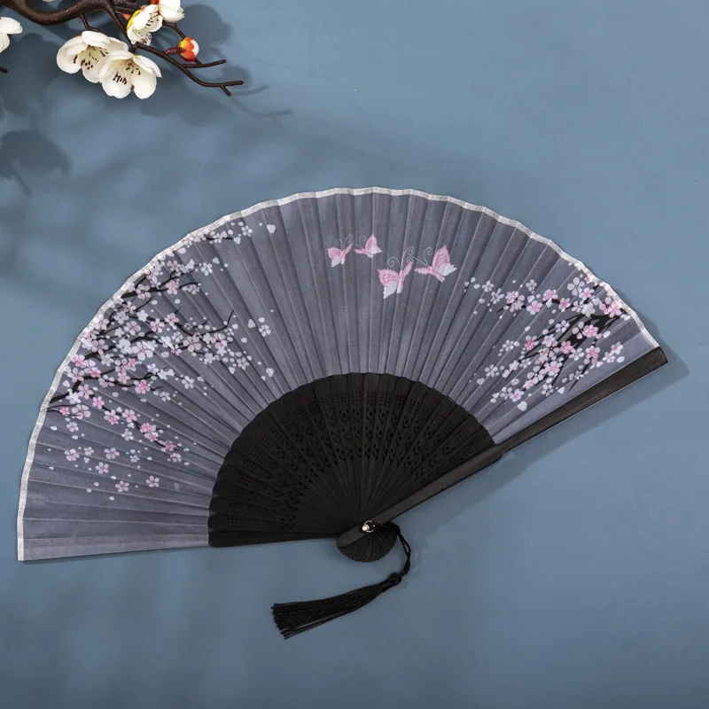 Foldable Silk Hand Fan - Bamboo Halloween Cosplay Prop  Party Decoration