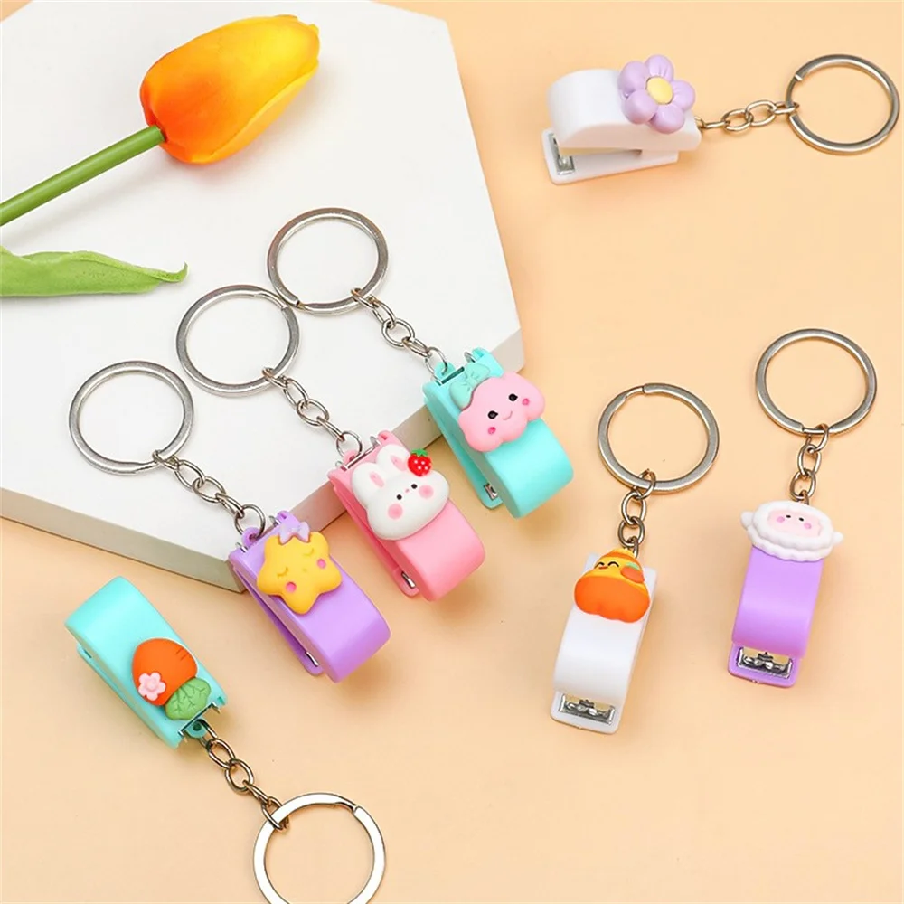 Cute Mini Stapler Keychain Creative Multifunctional Stapler Portable Adults Students Office Stapler Convenient Key Ring Pendant