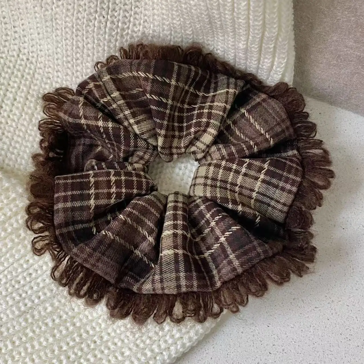 1PC  Plaid Fringed Scrunchie Vintage Brown Tartan Hair Tie Soft Fabric Hair Accessory For Women Girls Daily Winter Fashion Gift