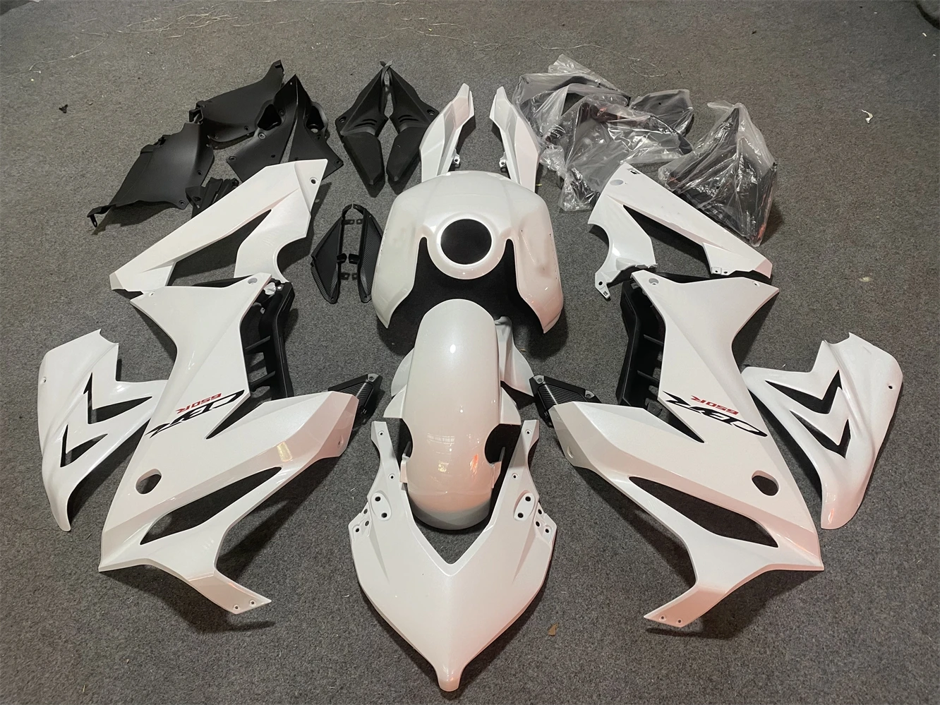 

Комплект обтекателей для мотоцикла Подходит для Honda CBR650R 19-22 CBR650 2019 2020 2021 2022 обтекатель жемчужный белый