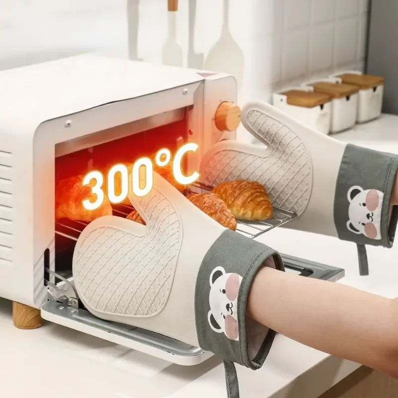 https://ae01.alicdn.com/kf/Sb77e3280716a469da4f4b87107fb8798a/Thickened-Accessories-Oven-2pcs-Gloves-Bakeware-Silicone-Resistant-Oven-Microwave-Cute-Mitts-Mitts-Heat-Kitchen-BBQ.jpg