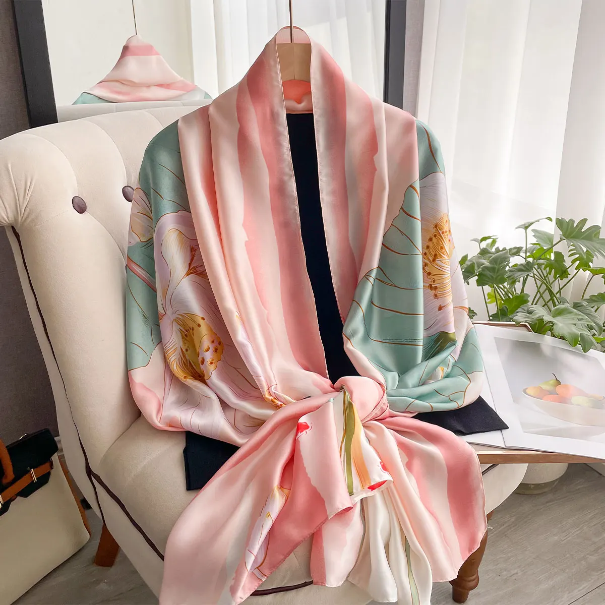 2025 Spring Fashion Dustproof Big Bandanna Popular Satin Finish Silk Shawls Scarves Luxury Print Sunscreen Beach Towel