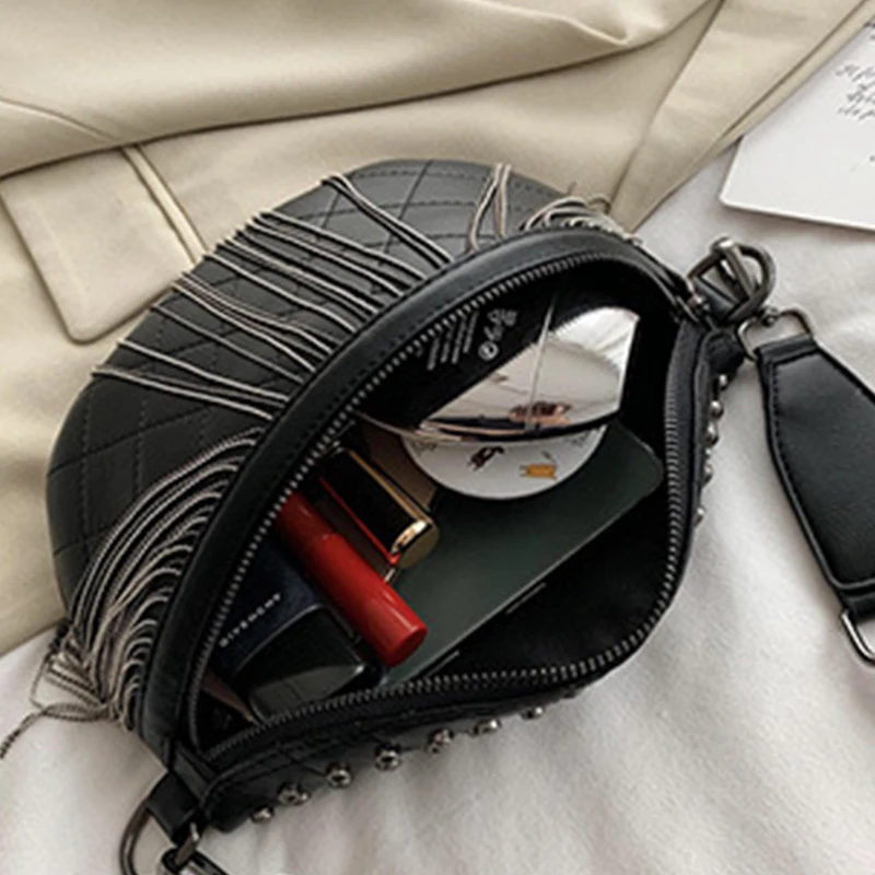Luxury Woman Chest Bag Fashion Tassel Leather Large Capacity Crossbody Bags Chest Bag Women Waist Bag Casual Rivet Shoulder Bags