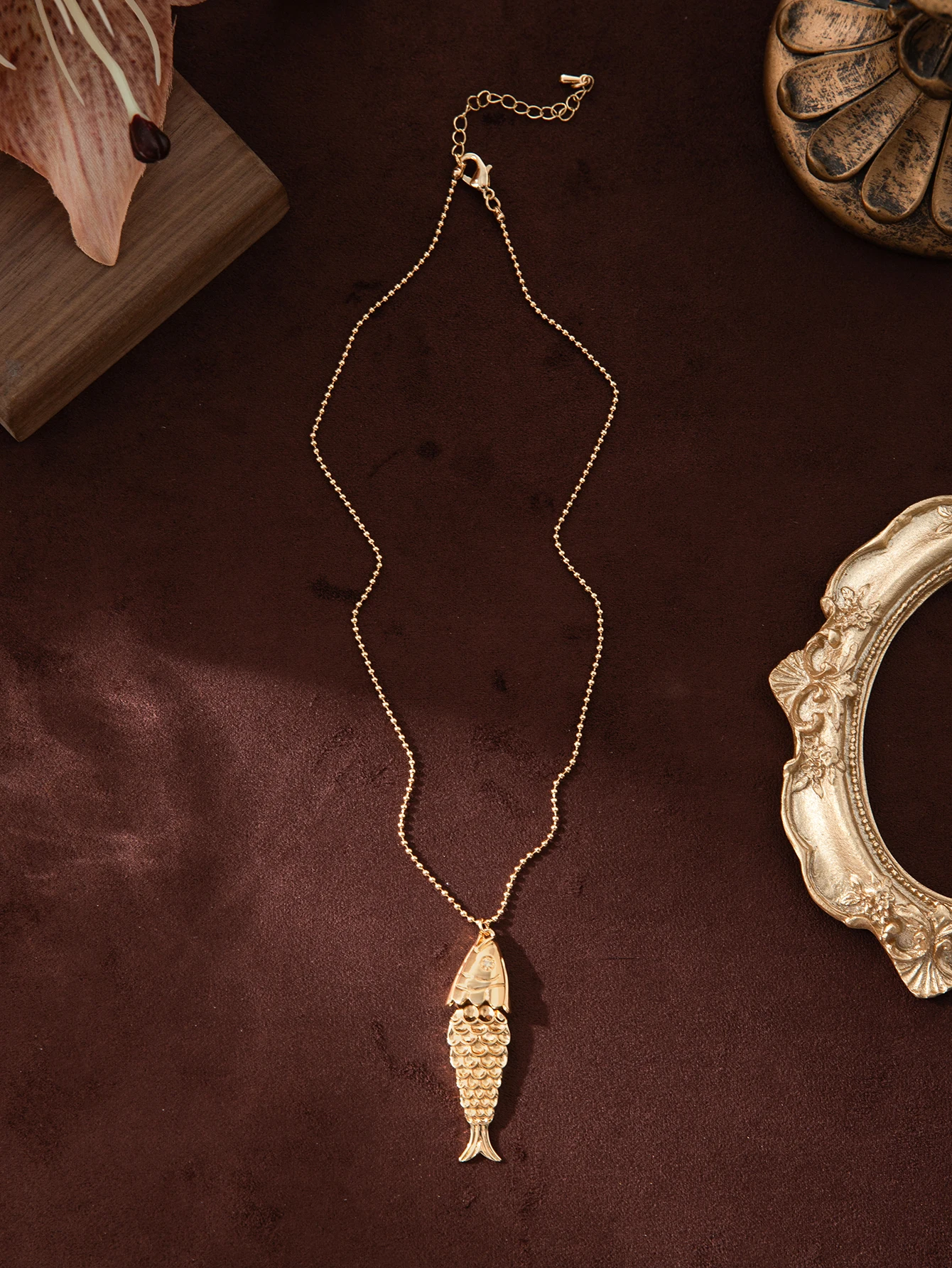 Exquisite Glücks-Koi-Anhänger-Halskette im Hip-Hop-Stil, eingelegt mit Zirkon, Kupfer, galvanisiertem 18-karätigem Gold-Schutz – Detail 3