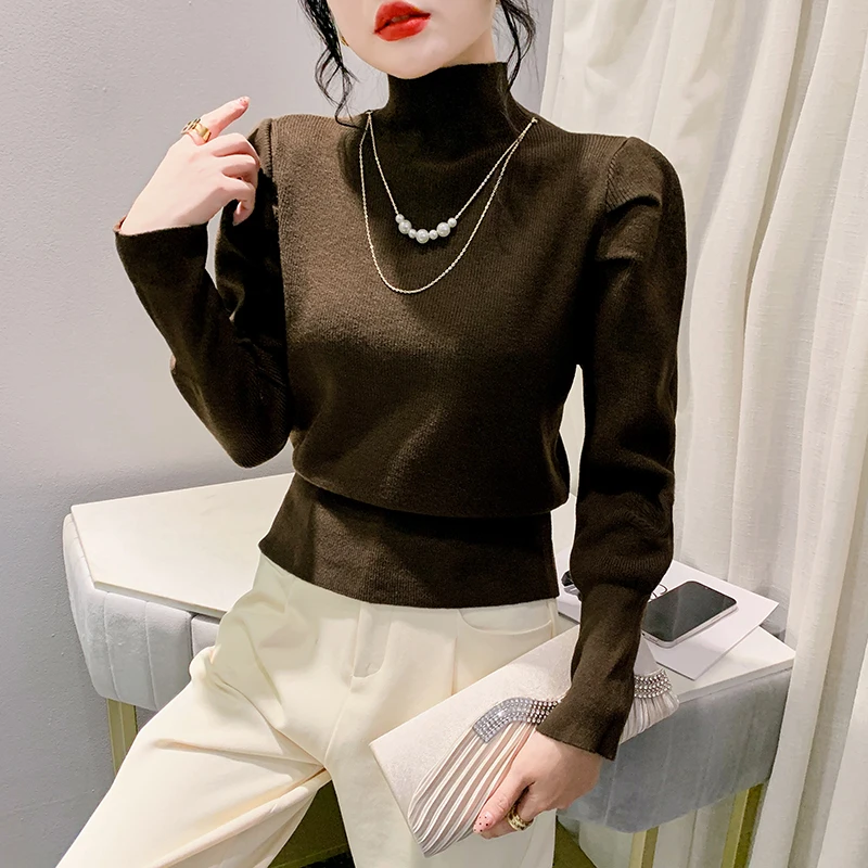 

Новинка 2024, осенне-зимняя европейская одежда, вязаный свитер с высоким воротником, шикарные сексуальные женские топы на цепочке с буффами на рукавах, универсальные повседневные топы 311041