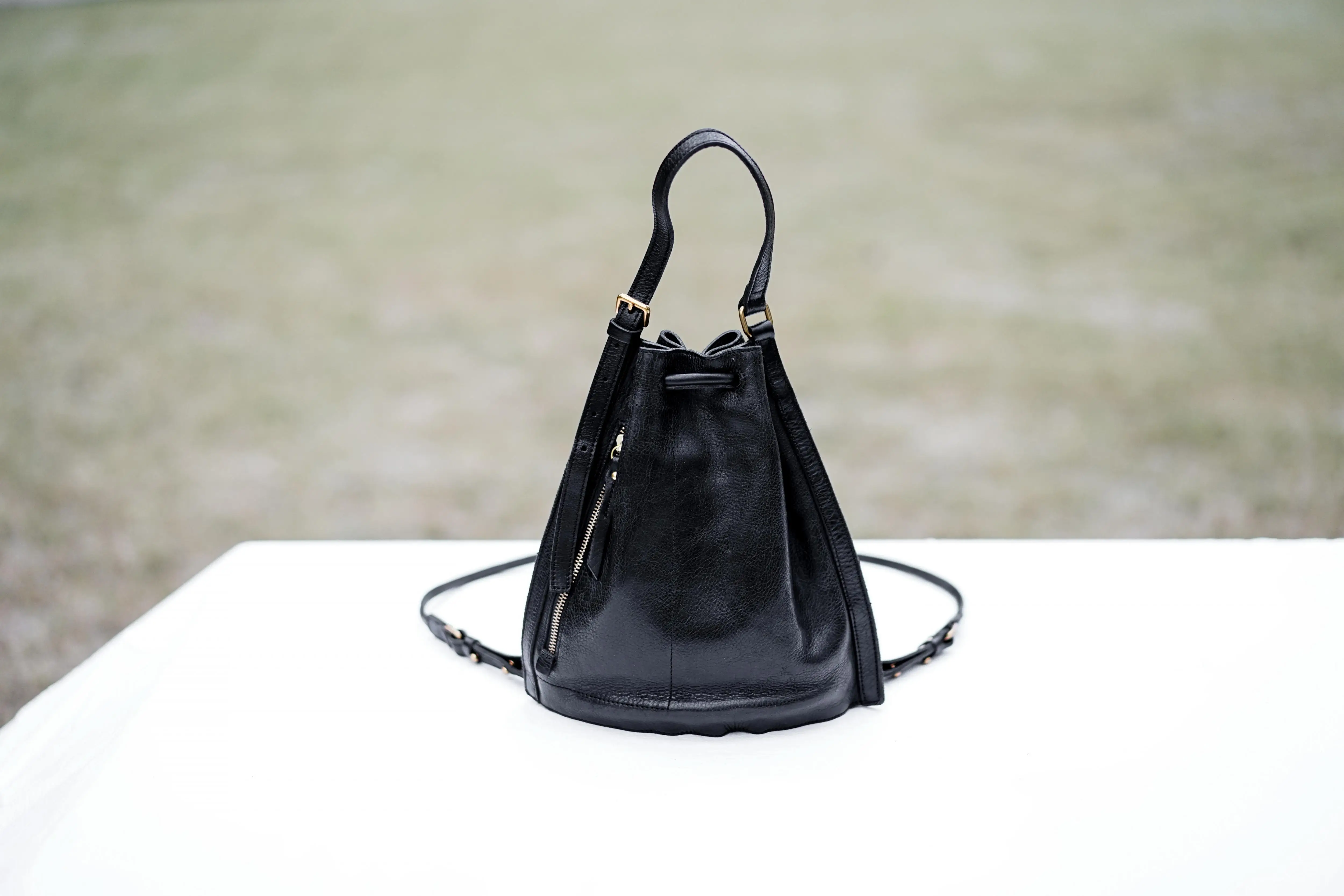 Vintage-Organizer Designer handgefertigte Damenrucksäcke aus echtem Leder Outdoor-Reisen Luxus-Damenrucksack aus echtem Rindsleder – Detail 24
