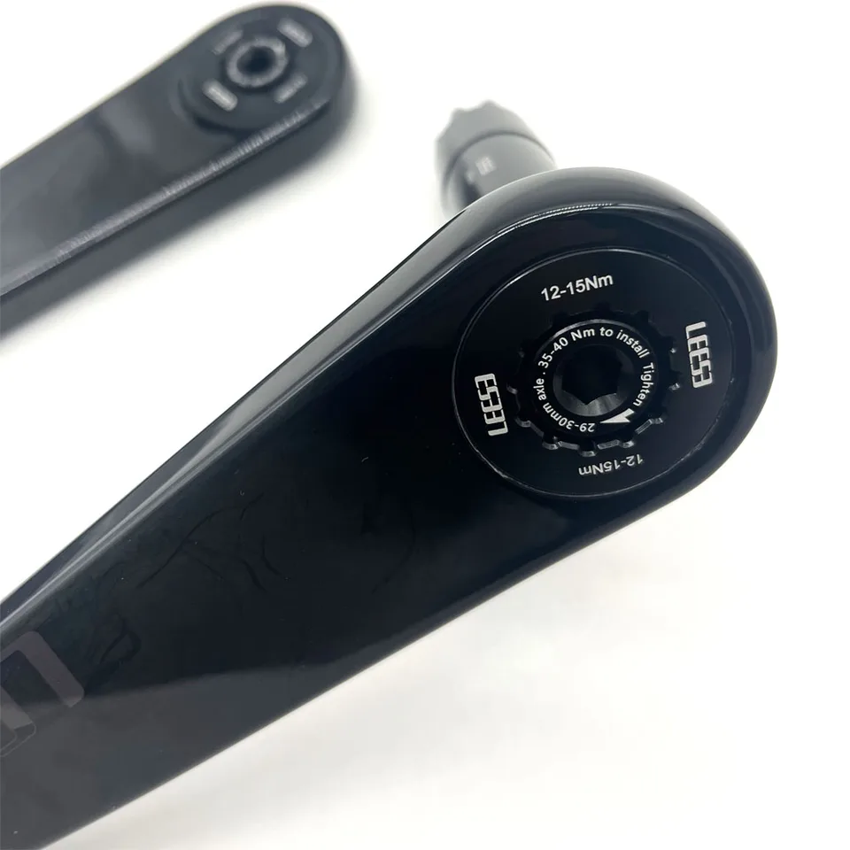 LEESE LSE-C01 、カーボンファイバークランク超軽量ロード砂利バイク