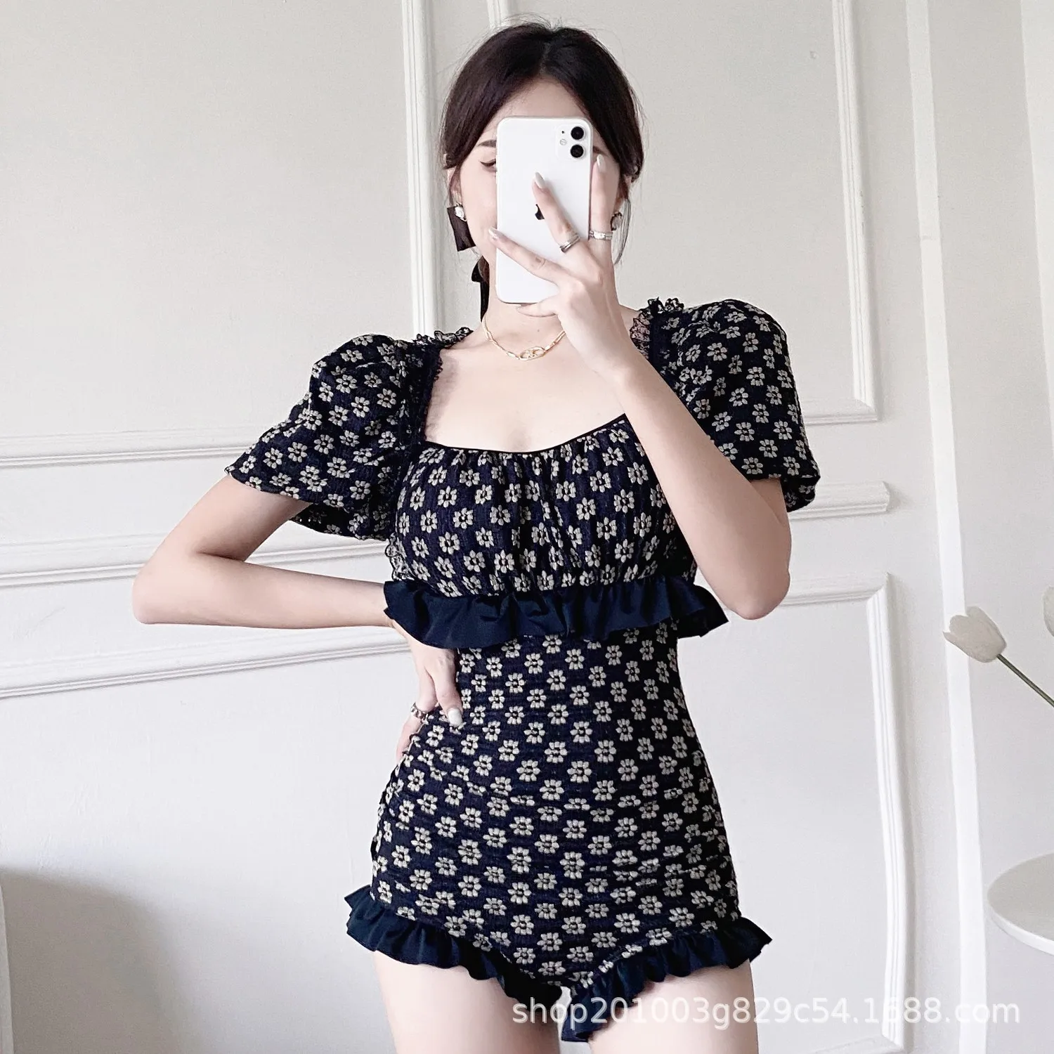 

New Hot Selling One-piece Swimsuit Female Sexy Square Neck Conservative Pure Lust Black Slim Korean Lace Cute Student Swimsuit