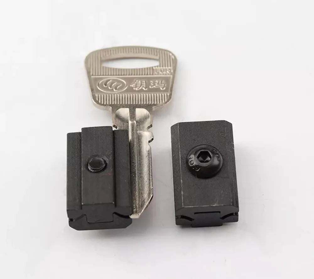 「key」「プ」さん専用 CNC Machined Titanium Key for Z31 / Z32 300ZX - Nismo